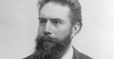 【物理史上的十一月】Nov. 8, 1895：倫琴（Wilhelm Conrad Röntgen）發現X射線